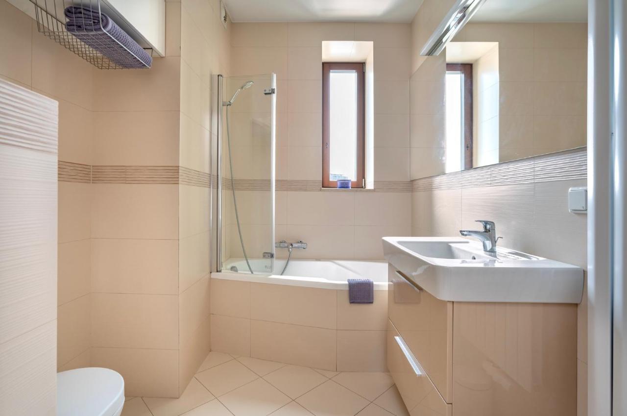 Sea Towers Apartament 27- Min 2 Noce Gdynia Exterior foto